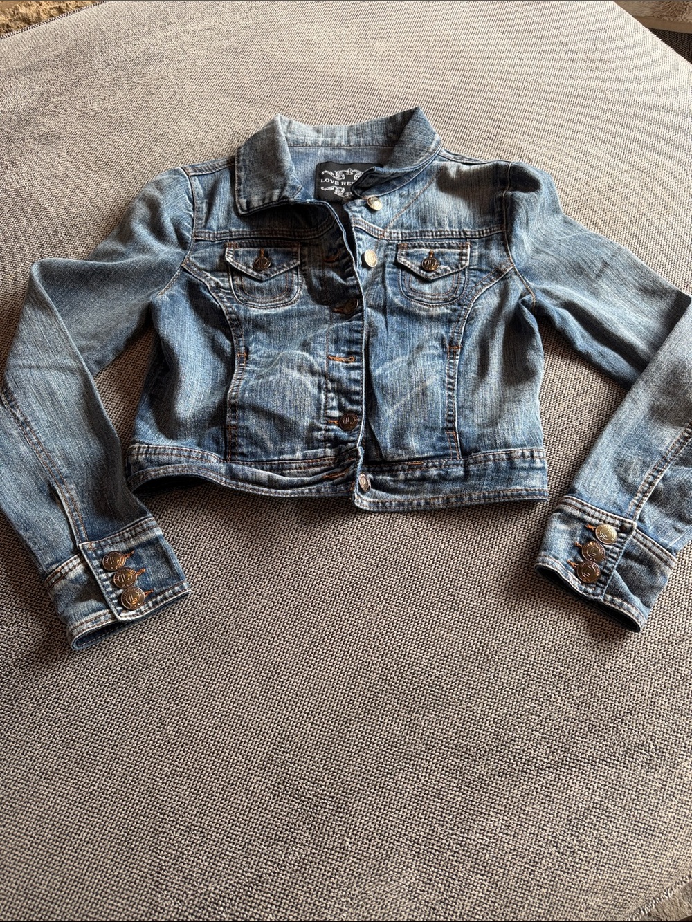 Cropped Light Blue Distressed Denim Jacket sz M